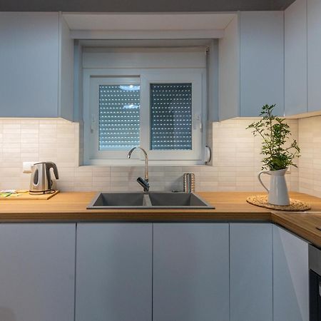 Rizes Seaside Homes Vromonérion Екстериор снимка