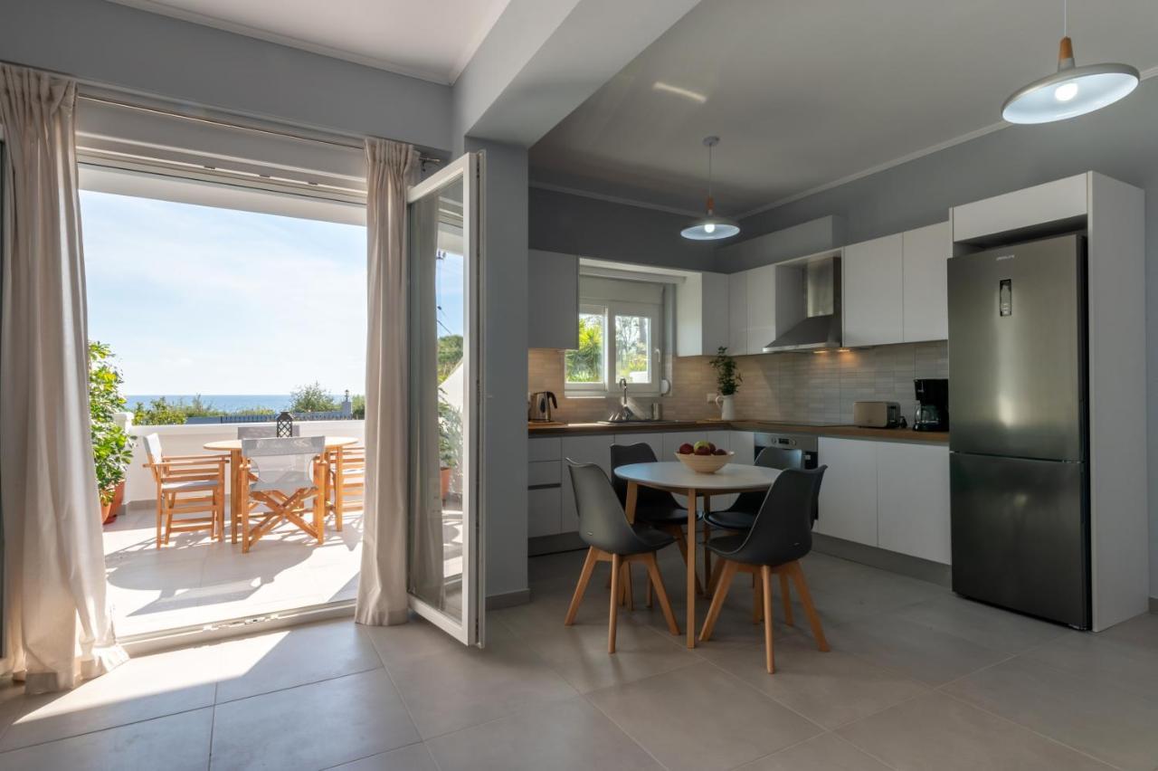Rizes Seaside Homes Vromonérion Екстериор снимка